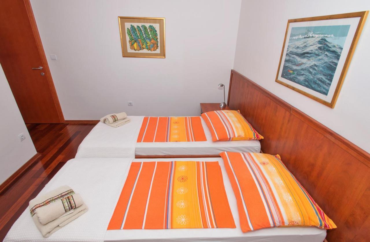 Apartments Marcela Makarska Exterior foto